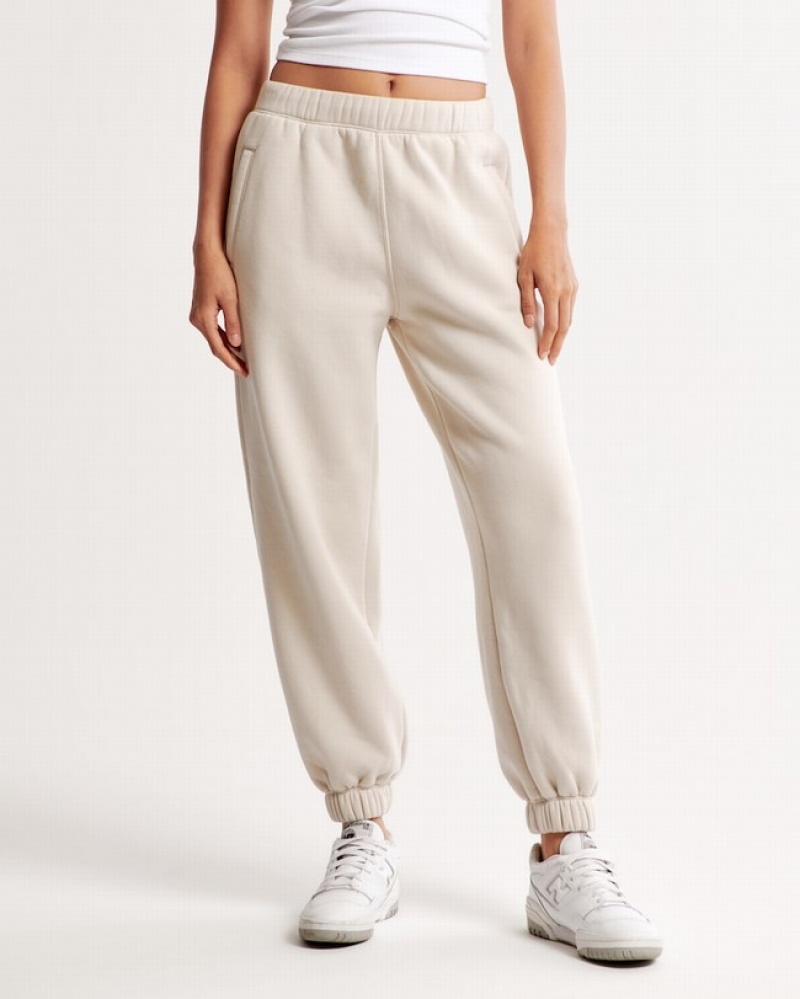 Abercrombie Essential Oversized Sunday Sweatpants Dam Bruna  | 7423-RPUCZ