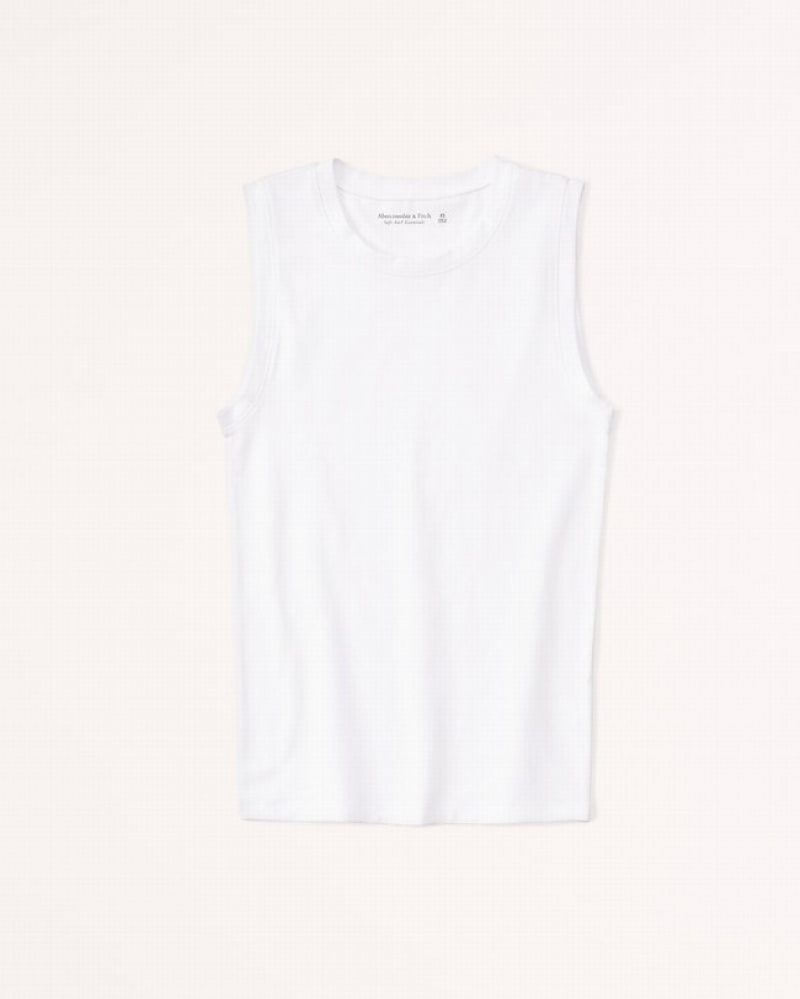 Abercrombie Essential Tuckable Crew Linnen Dam Vita  | 4670-AIFRZ