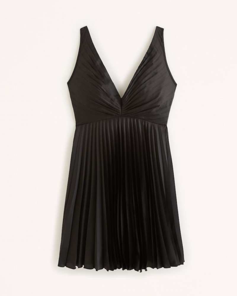 Abercrombie Plunge Pleated Mini Klänning Dam Svarta  | 1397-FHMOK